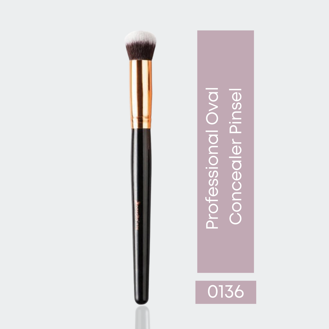 Nascita Professioneller Oval Concealer Pinsel 0136